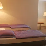 Pause - Free Wifi & Free Parking!! 3*