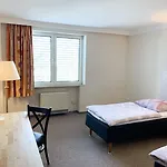 Pause - Free Wifi & Free Parking!! 3* Hofheim am Taunus