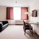 Pause - Free Wifi & Free Parking!! Hotel Hofheim am Taunus