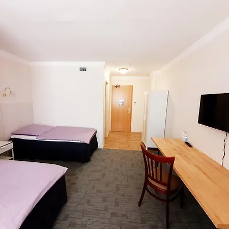 Pause 3* 호프하임암타우누스