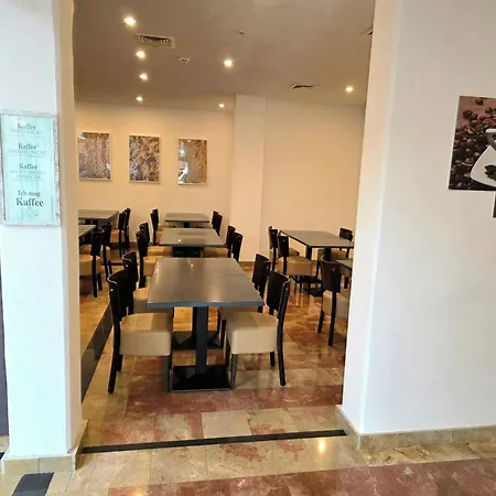 Pause - Free Wifi & Free Parking!! Hotel Hofheim am Taunus