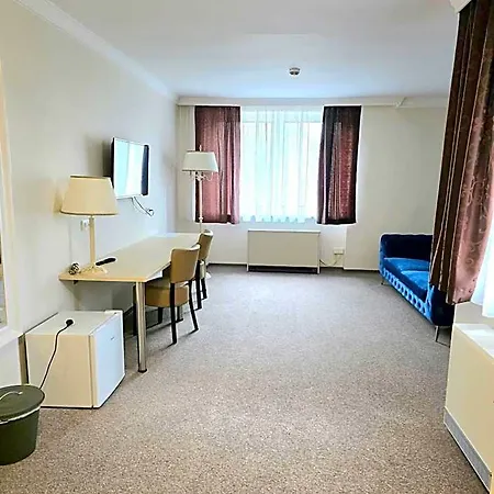 Hotel Pause - Free Wifi & Free Parking!! Hofheim am Taunus
