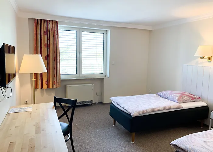 Pause - Free Wifi & Free Parking!! 3* Hofheim am Taunus