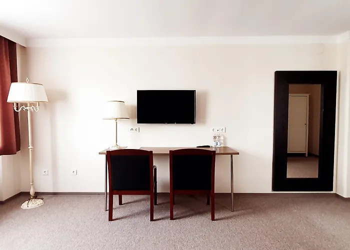 Otel Pause - Free Wifi & Free Parking!! 3*