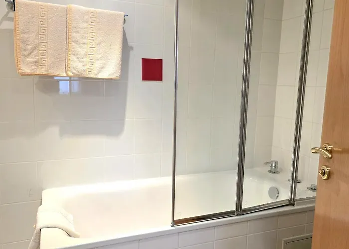 Pause - Free Wifi & Free Parking!! Hofheim am Taunus