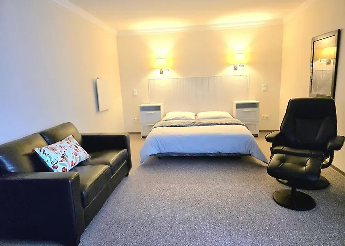 Pause - Free Wifi & Free Parking!! Hofheim am Taunus