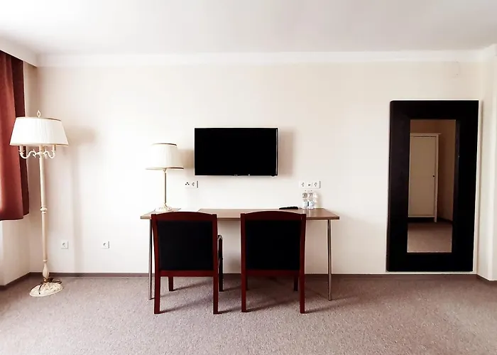 Pause - Free Wifi & Free Parking!! Otel Hofheim am Taunus